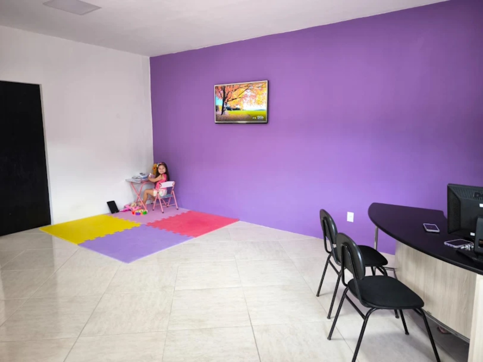 Área kids e espaço de atendimento da D3M CAR